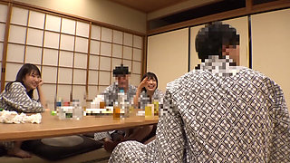 A005b02 Night at a Hot Spring Inn. One Disappeared, Two Disappeared, and Four People Were Left Behind! the Moment When It Leaks