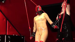 amateur nyxii fingering herself on live webcam