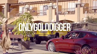 Teasing Big Tits pornstar fingering in her luxury car