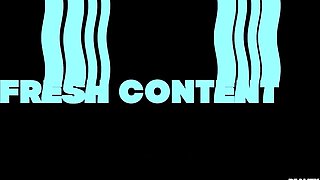 REALITY KINGS - Insatiable COUGAR Wendy Raine Makes Resort Worker Aaliyah May Spray Before They Eat Each Other