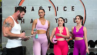 Gym trainor fun with Ariana Brookie and Serena
