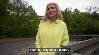 Blondie with a cute face sucks dick and gets fucked