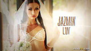 Runaway Bride Needs Dick With Keiran Lee, Jazmin Luv - Brazzers