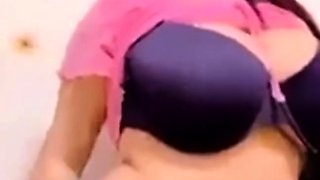 Tiktoker Anisha Momo