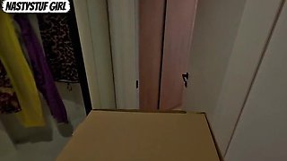 NO DOUGH FOR PIZZA - Ample Japanese COUGAR Pays With Her Butt