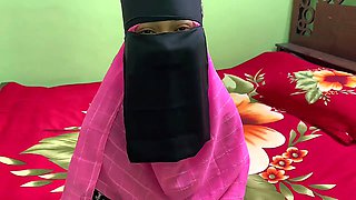 My house owner offer me to fucking with him