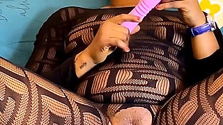 Uglygalz Masturbates