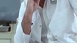 Perverted sex games in the doctor's office
