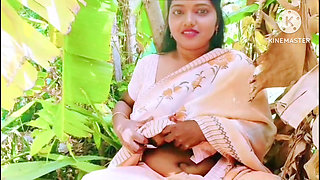 Dare Game in the Park with Stranger - Tamil Hot Video in the Public Place