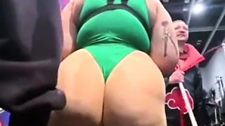 BBW Pawg cosplay candid