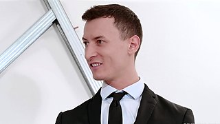 Horny Babe Expertly Handles Hard Cock