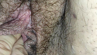 I Finger My Girlfriend, Close-up