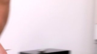 Streaming big cock close ups