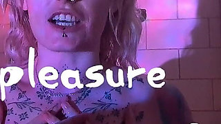 Naked Musings in the Bath - You Deserve Pleasure