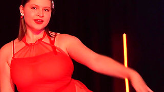 Curvy Christmas Tease - Santa Baby Heels Dance