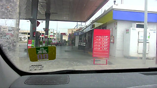 Teen bitch with big ass is picked up for the outdoor beach fuck