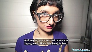 Sinful Candy Scott and Scott - blowjob dirt - Public Agent