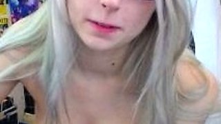 Big boobs milf masturbates with her dildo