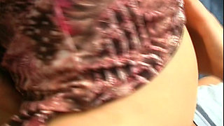 Amateur Couple in Mask Have Sex and Gets Filmed in an Amazing 69 Position