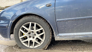 Car Stuck in Mud: Desperate Masturbation, Sloppy Blowjob & Public Facial Cumshot