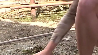 The rope - German BDSM slave pissing
