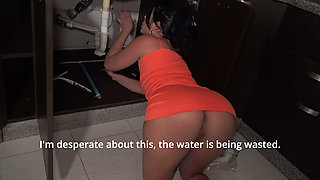 Stepdaughter Asks Stepdad to Fix the Sink, Gets Fingered & Facialed Instead