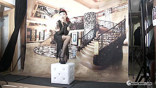 Anne Wild - 408 - Photoshoot Video Backstage