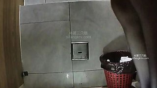 Amateur Asian Solo Fucking On Cam