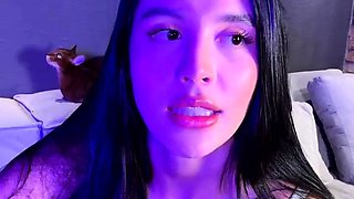 Confident athletic Hanna Miller blowjob video full