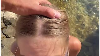 I Suddenly Wanted To Give My Boyfriend A Risky Blowjob On The Beach