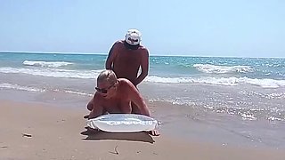 Fucking My Step Mom on the Beach - German Amateur Outdoor Sex