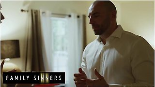 Kenna Jamess Stepmother Found Out About Her Affair With Her Stepdad