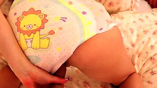 Hot teen lauryn may solo toying