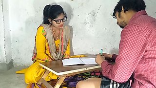 Hot Teacher Vija Full HD Hindi XXX Videos - Sexy Teaching Scenes