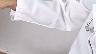 Gynecologist Fucks Patient!