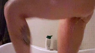 Horny Blonde Samantha Want A Solo Masturbation