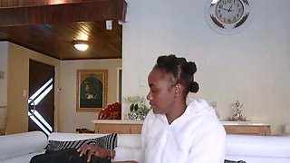 This AMATEUR EBONY 18YO fashionista held the pose