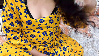 Sexy Bhabhi Intentionally Showed Her Bra Strip to Brother-in-law