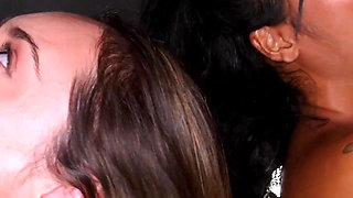 Wild Quartet with Catherine Knight and Yasmina Khan