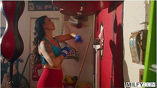 MILFY Fit mom Dana gets fucked in her tight ass at the gym