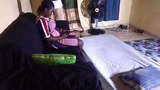 My Ex-boyfriend Visited Me in Surprise to Ask for the Resumption of Our Romantic Relationship. She Offered Me 3 Shots