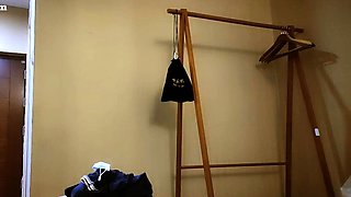Amateur Webcam Cute Teen Plays Solo