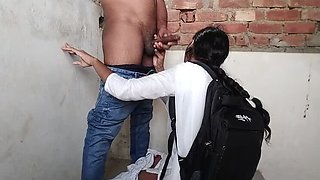 Indian Desi Girl Fucked by Boyfriend on College Stairs – Hot HD Sex Video