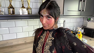 Babe Aaliyah Yasin Begs for Danny D's Creampie