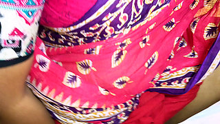 Collage Boyfriend Had Cheating with Indian Bhabhi