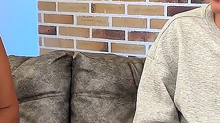 Nerdy Guy Visits His Psychologist and Ends up Her in the Middle of the Section - Pipeboy