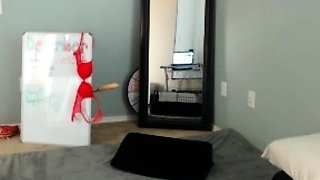 Amateur webcam slut shows tit on cam