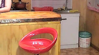 My Stepmother Comes to Drink Water at Midnight and I Fuck Her Secretly