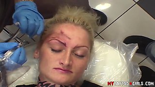 Alira Astro Eyebrow Tattoo Session - AltErotic