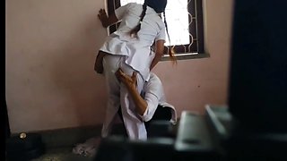 Indian school girl viral video recorded by boyfriend